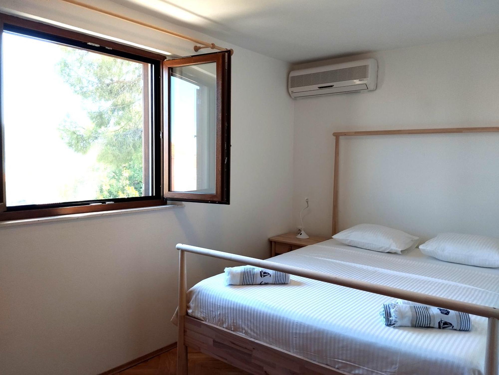 Holiday House Pinus Pinea Viganj Luaran gambar